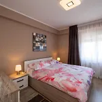 Sanja Appartamento *